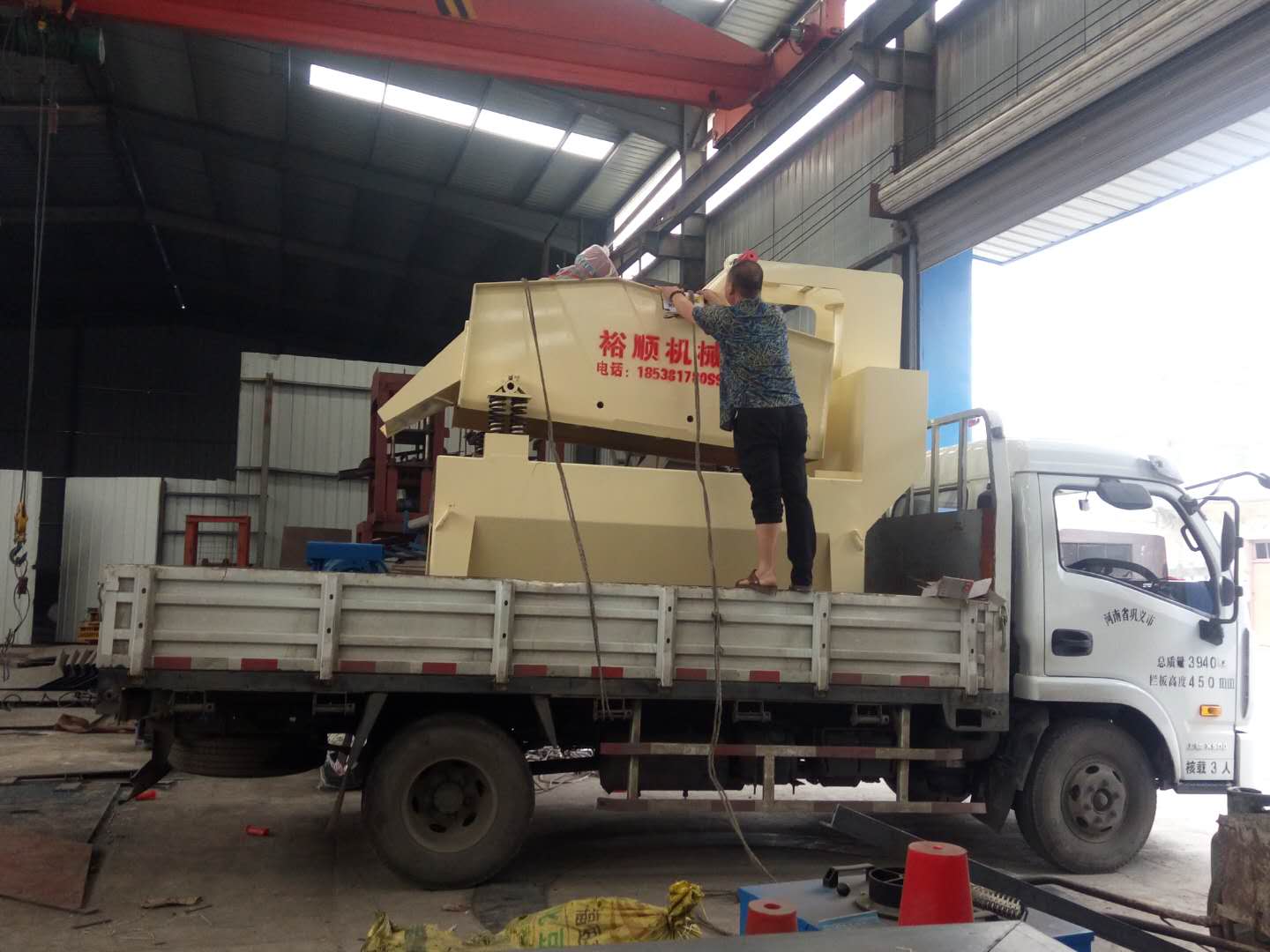 2018年5月17日发往新乡辉县的350细砂回收机