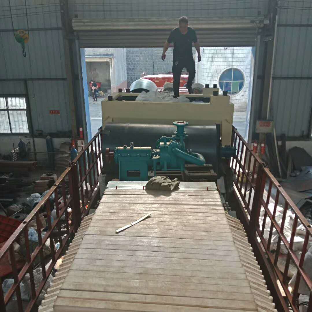 发往新疆克拉玛依的板框压滤机和细砂回收机